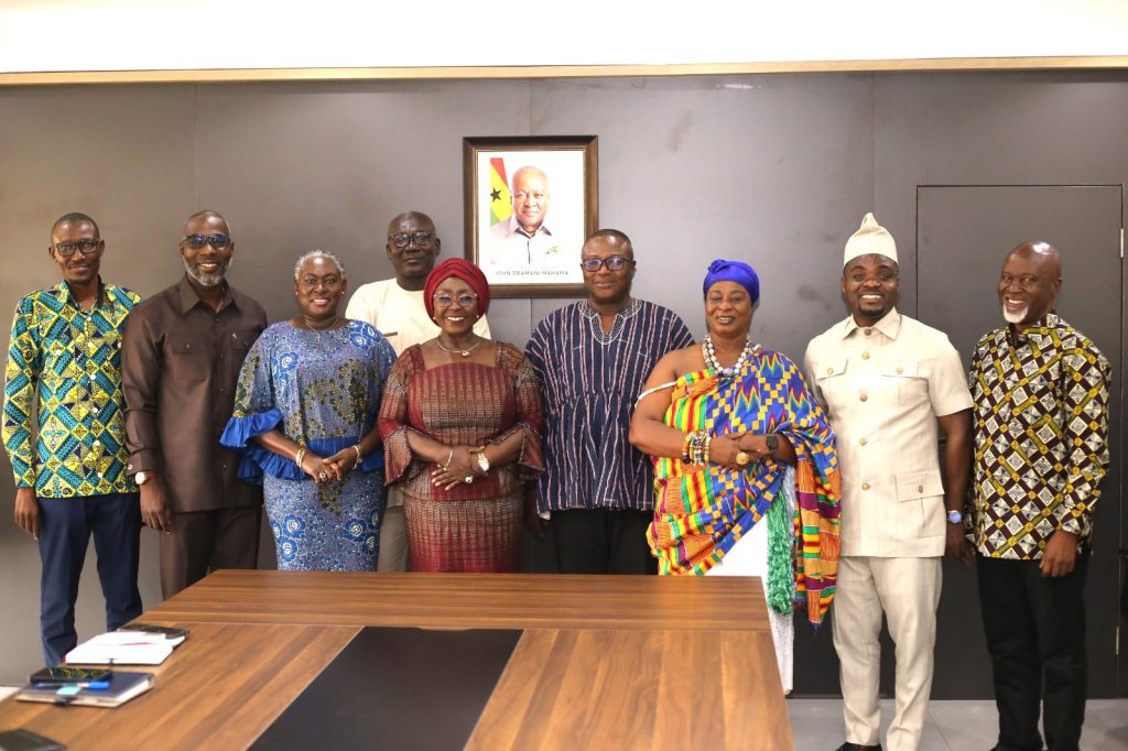 Minister of Tourism, Culture and Creative Arts, Dzifa Gomashie in a photograph with the new Board